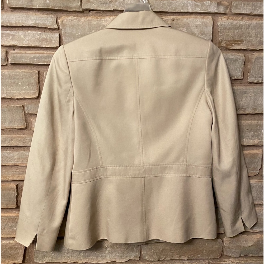 TALBOTS Womens Blazer SZ 10 Light Cream/Ivory Safari Style Lightweight - Picture 3 of 14